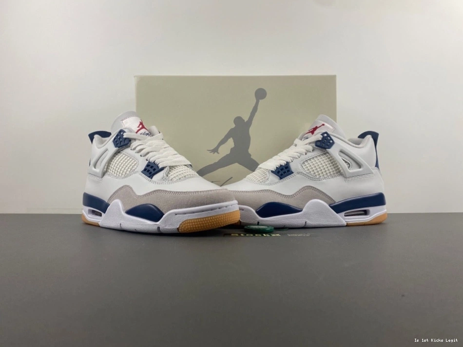 Jordan Men's DR5415-100 Navy 4 SB Retro - 1019